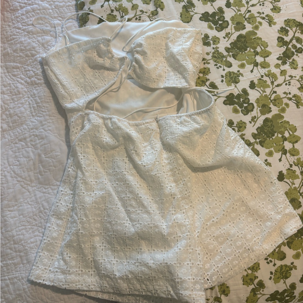 If by sea Anthropologie white eyelet romper. Size large! Never worn! - Picture 8 of 8